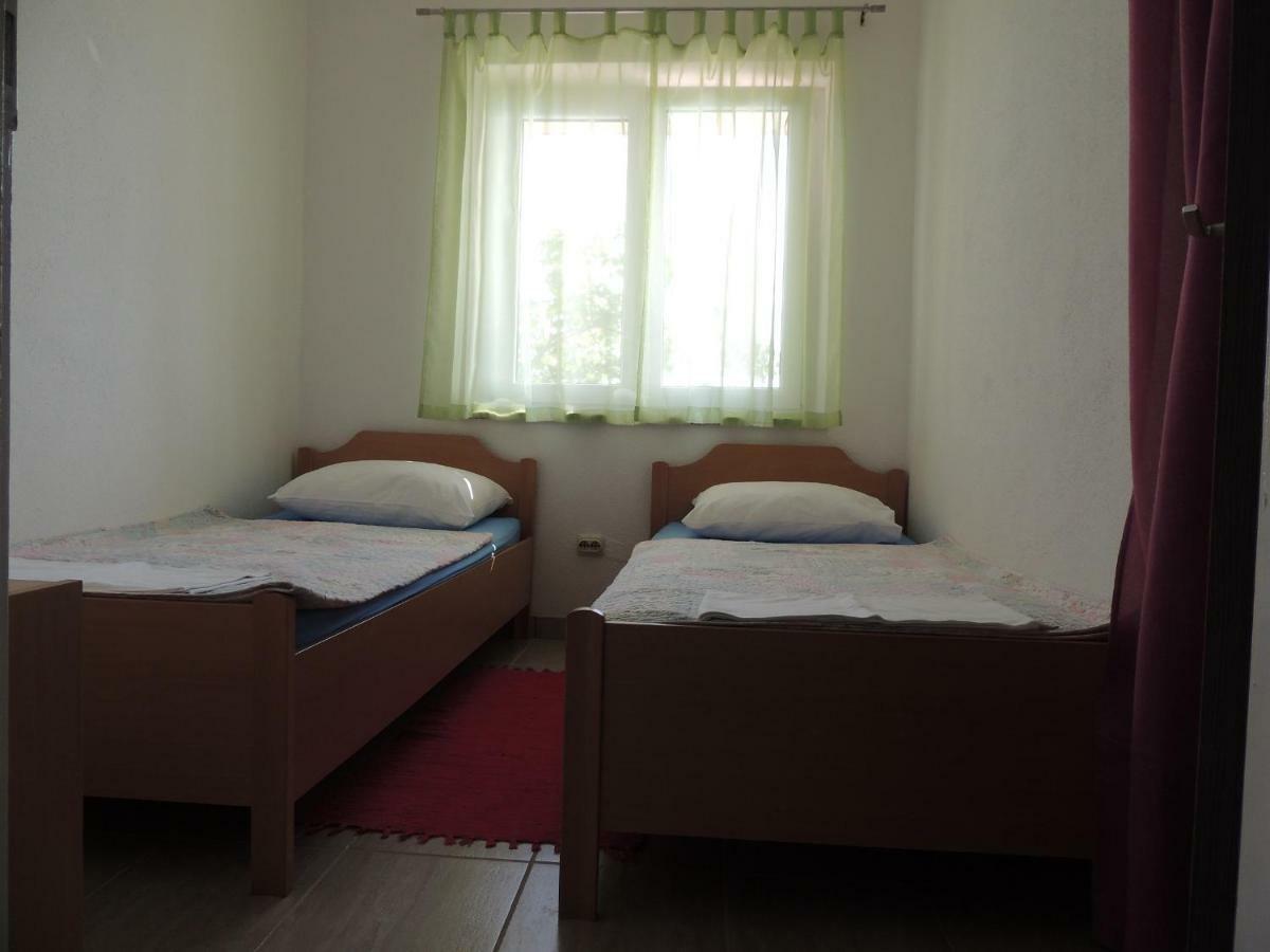 Apartman Tea 카를로바크 외부 사진